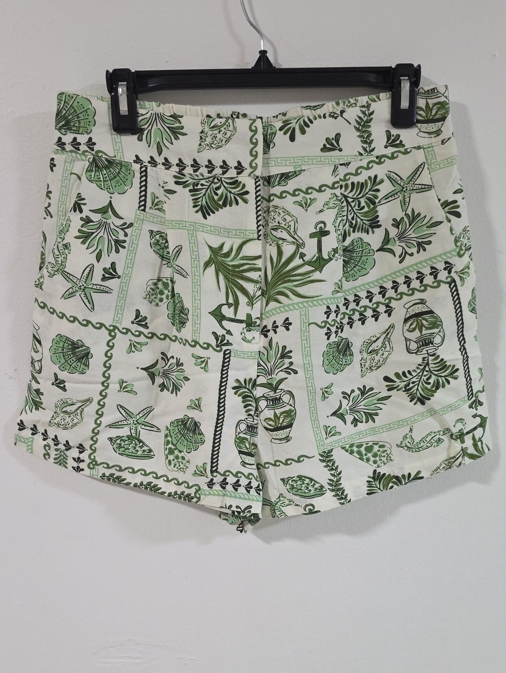 High-Waist Green Botanical Print Women's Shorts